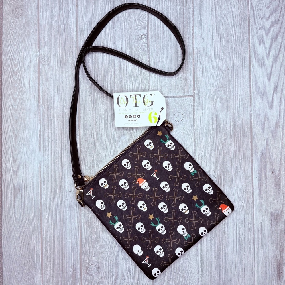 Nwt rare otg number 6 Skelton skull Christmas cross body purse bag adjustable